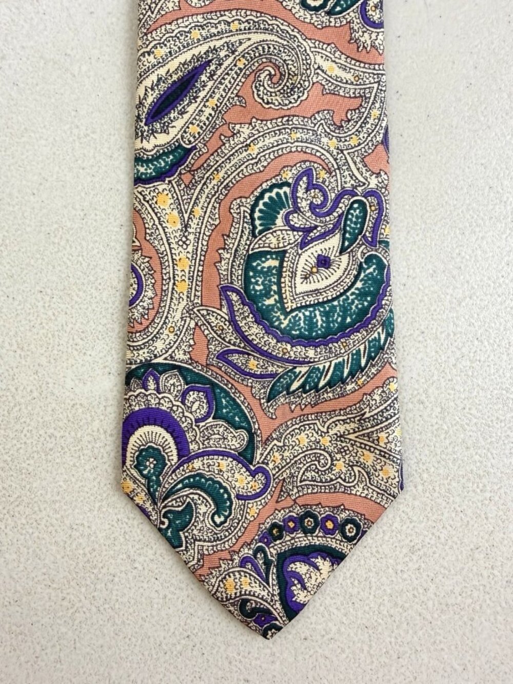 Vintage Pink Paisley Silk Tie 1980s Hand Printed in Italy Mens Necktie Preppy